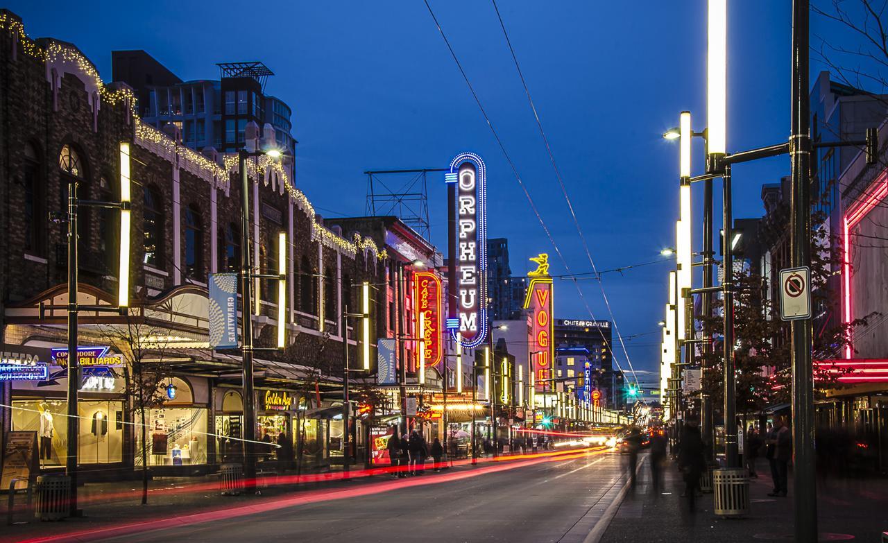 Robson & Granville Luxury Suite Vancouver Exterior foto